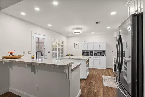 Kitchen - 2216 Venus Dr, Ceres, CA 95307 photo 2 of 7