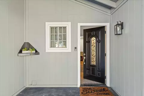 Entry Way - 2216 Venus Dr, Ceres, CA 95307 photo 1 of 4