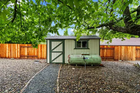 Exterior - 2572 Sterling Dr, Rescue, CA 95672 photo 9 of 12