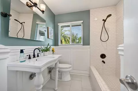 Bath - 6100 Woodhaven Ave, Carmichael, CA 95608 photo 1 of 4