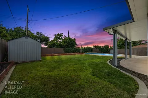 Exterior - 6100 Woodhaven Ave, Carmichael, CA 95608 photo 5 of 27