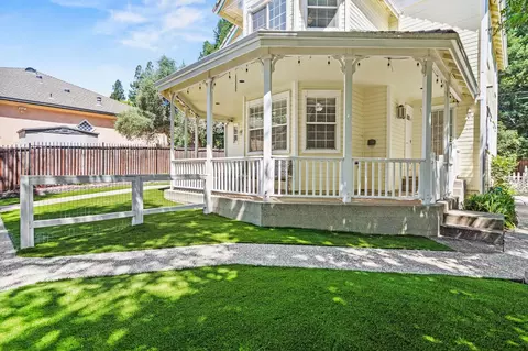 7617 Heather Rd, Fair Oaks, CA 95628