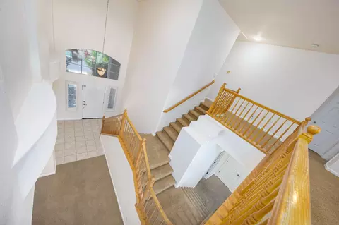 Entry Way - 1705 Avignon Ln, Modesto, CA 95356 photo 3 of 3