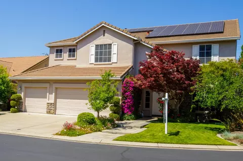 Exterior - 1705 Avignon Ln, Modesto, CA 95356 photo 5 of 17