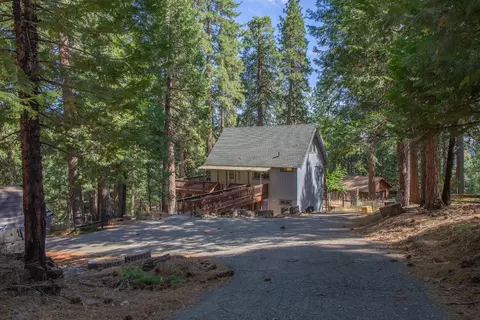 27180 Shake Rdg, Pioneer, CA 95666