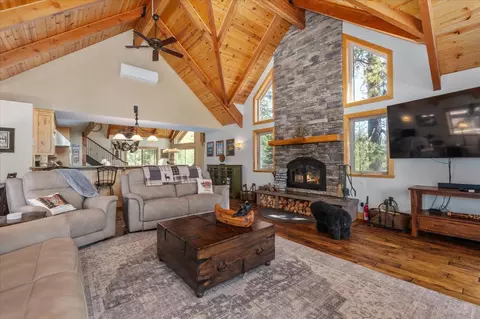 2105 Georgeann Dr, Arnold, CA 95223 photo 8