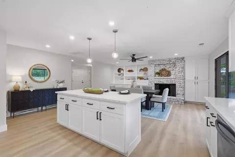 Kitchen - 2534 Garfield Ave, Carmichael, CA 95608 photo 8 of 8