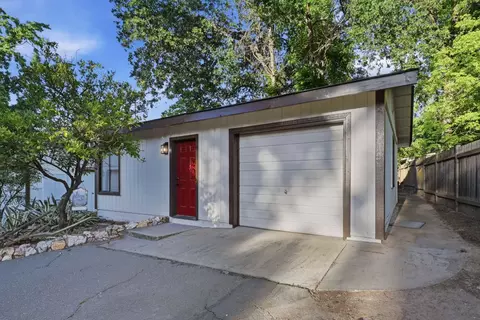 Exterior - 2534 Garfield Ave, Carmichael, CA 95608 photo 6 of 15