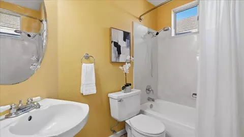 Bath - 420 Falcon Ct, Tracy, CA 95376 photo 1 of 4