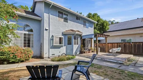 Exterior - 420 Falcon Ct, Tracy, CA 95376 photo 4 of 7
