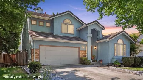 420 Falcon Ct, Tracy, CA 95376