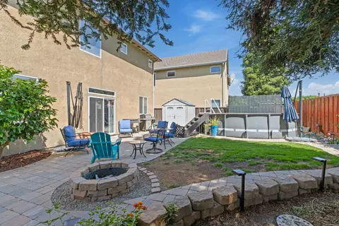 Exterior - 1504 Christiansen Dr, Modesto, CA 95355 photo 7 of 8