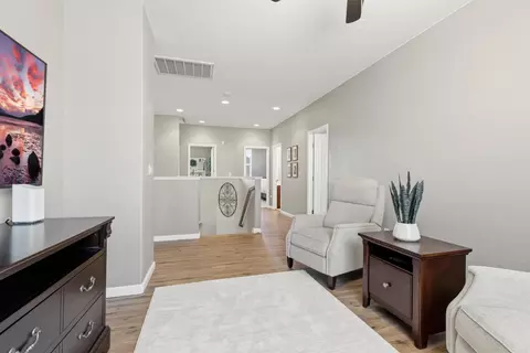 Entry Way - 1504 Christiansen Dr, Modesto, CA 95355 photo 7 of 9