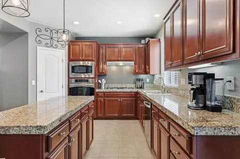 Kitchen - 1504 Christiansen Dr, Modesto, CA 95355 photo 2 of 3