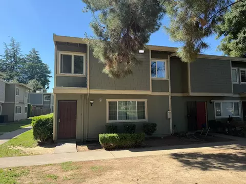 724 Northfield Dr #A, Sacramento, CA 95833