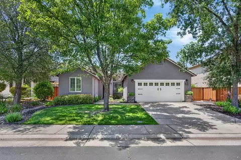 7661 Colbert Dr, Rancho Murieta, CA 95683