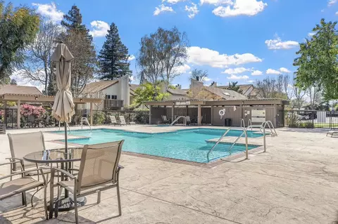 Exterior - 3701 Colonial Dr #164, Modesto, CA 95356 photo 3 of 6