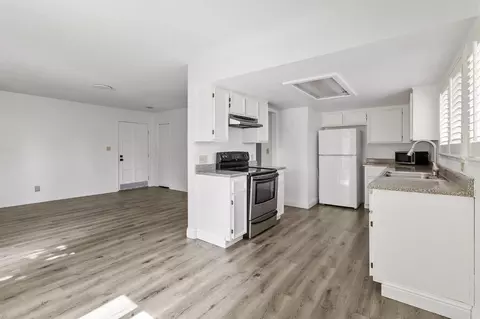 Kitchen - 3701 Colonial Dr #164, Modesto, CA 95356 photo 1 of 4