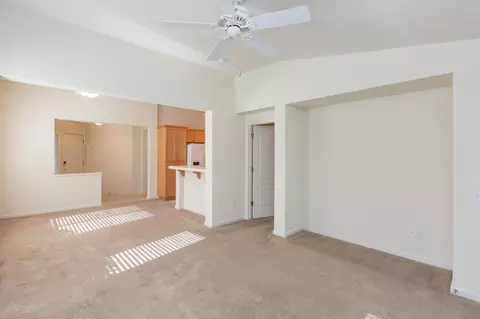 Living - 202 Meandering Ln, Turlock, CA 95382 photo 3 of 4