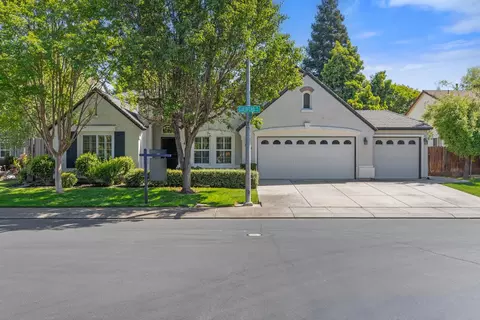 3808 Guildford Ln, Modesto, CA 95355