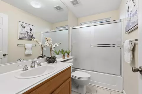 3808 Guildford Ln, Modesto, CA 95355 photo 7