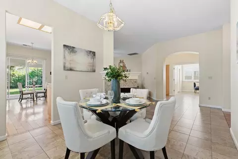 3808 Guildford Ln, Modesto, CA 95355 photo 10