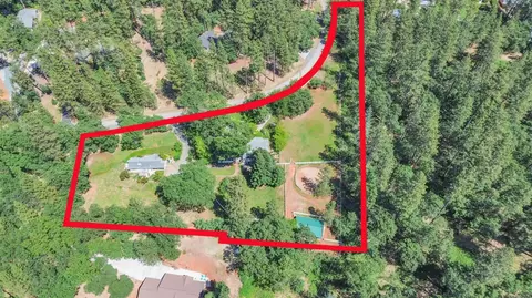 View/Area - 14638 Flicker Dr, Grass Valley, CA 95949 photo 9 of 15