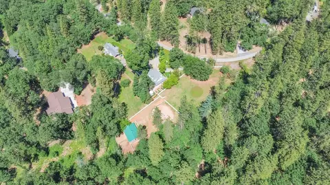 View/Area - 14638 Flicker Dr, Grass Valley, CA 95949 photo 7 of 15