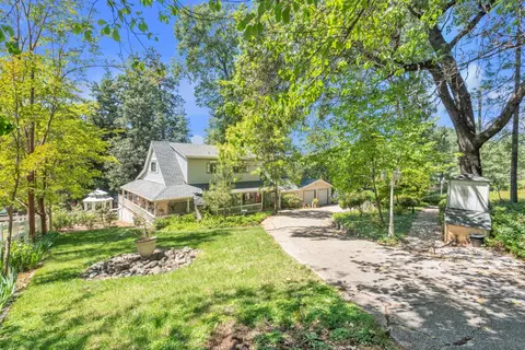 Exterior - 14638 Flicker Dr, Grass Valley, CA 95949 photo 10 of 12