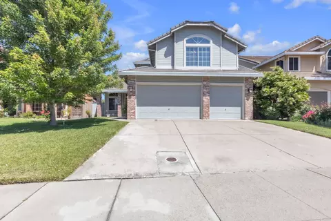 3923 Garmisch Ct, Antelope, CA 95843