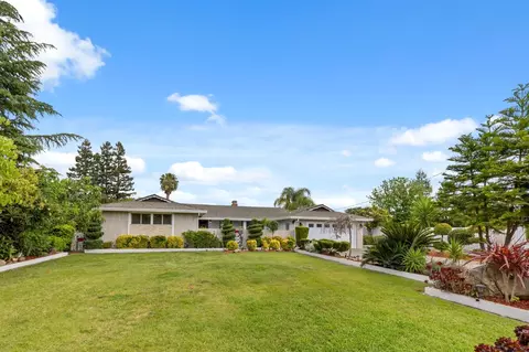 Exterior - 2818 Clark Ave, Carmichael, CA 95608 photo 2 of 15
