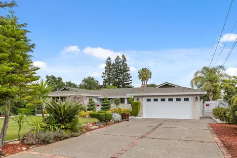 Exterior - 2818 Clark Ave, Carmichael, CA 95608 photo 6 of 15