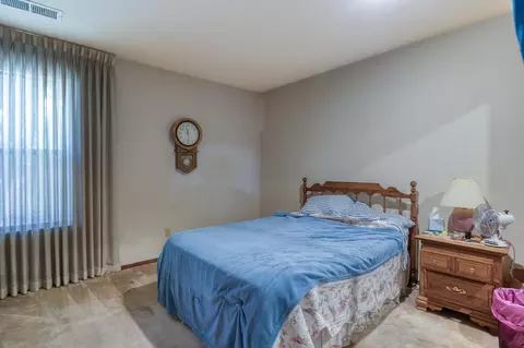 Bedroom - 2501 Hilversum Ln, Modesto, CA 95356 photo 1 of 5