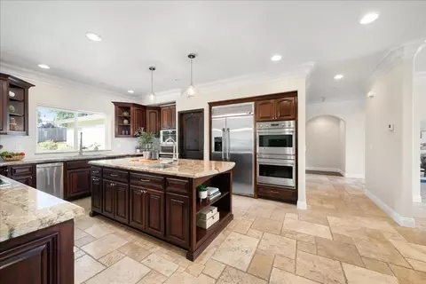 Kitchen - 6817 Rappahannock Way, Carmichael, CA 95608 photo 2 of 7