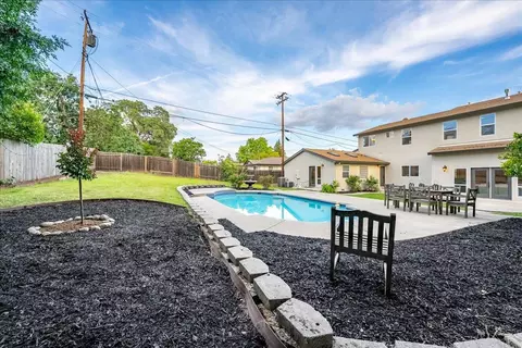 Exterior - 6817 Rappahannock Way, Carmichael, CA 95608 photo 11 of 11