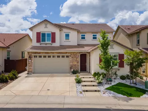4613 S Hills Dr, Folsom, CA 95630