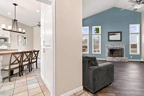 Entry Way - 245 Douma Way, Ripon, CA 95366 photo 3 of 5