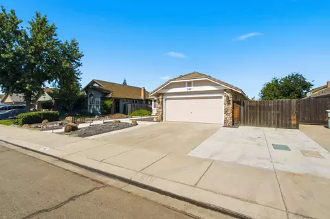 Exterior - 245 Douma Way, Ripon, CA 95366 photo 3 of 9