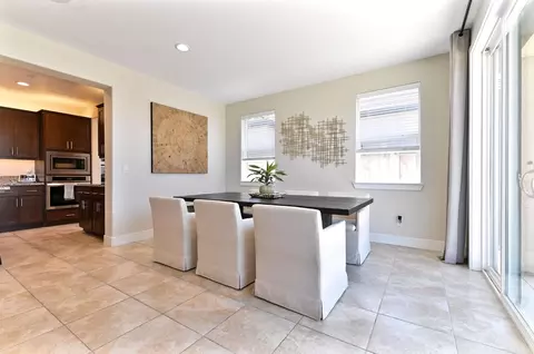 Dining - 1849 Birdie Ave, Manteca, CA 95337 photo 2 of 2