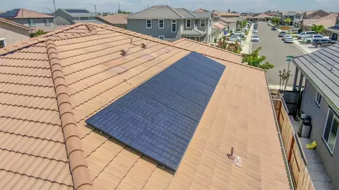View/Area - 1849 Birdie Ave, Manteca, CA 95337 photo 2 of 4