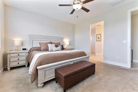 Bedroom - 1849 Birdie Ave, Manteca, CA 95337 photo 4 of 7