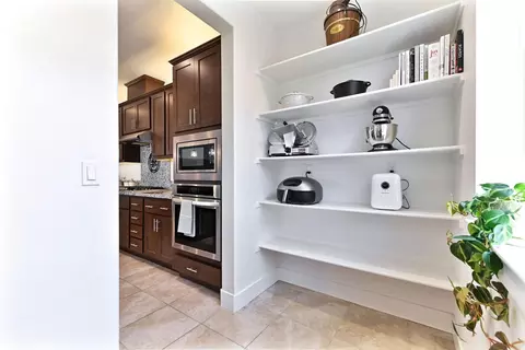 Kitchen - 1849 Birdie Ave, Manteca, CA 95337 photo 8 of 8