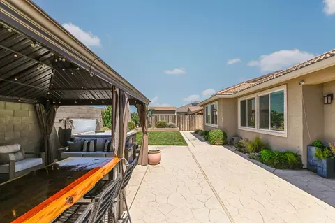 Exterior - 1849 Birdie Ave, Manteca, CA 95337 photo 7 of 14
