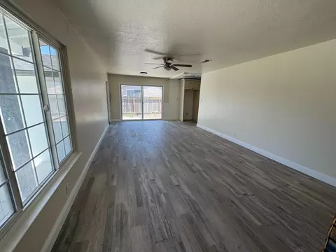 806 E Longview Ave, Stockton, CA 95207 photo 4