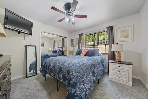 Bedroom - 13900 Pine Park Loop, Pine Grove, CA 95665 photo 3 of 4