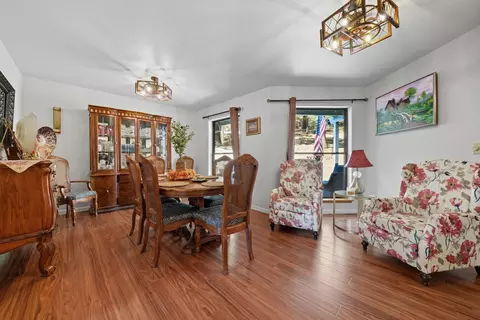 Dining - 13900 Pine Park Loop, Pine Grove, CA 95665 photo 4 of 4