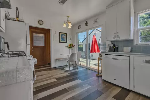 Kitchen - 628 Fir St, Manteca, CA 95336 photo 6 of 6