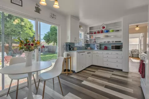 Kitchen - 628 Fir St, Manteca, CA 95336 photo 1 of 6