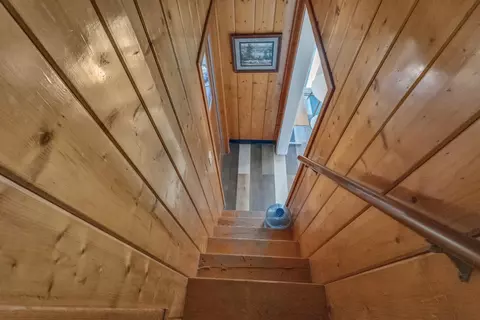 Entry Way - 628 Fir St, Manteca, CA 95336 photo 2 of 2