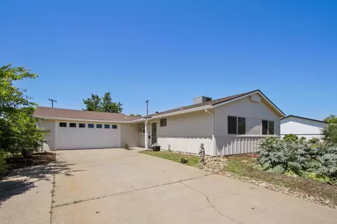 3020 Mills Park Ln, Rancho Cordova, CA 95670